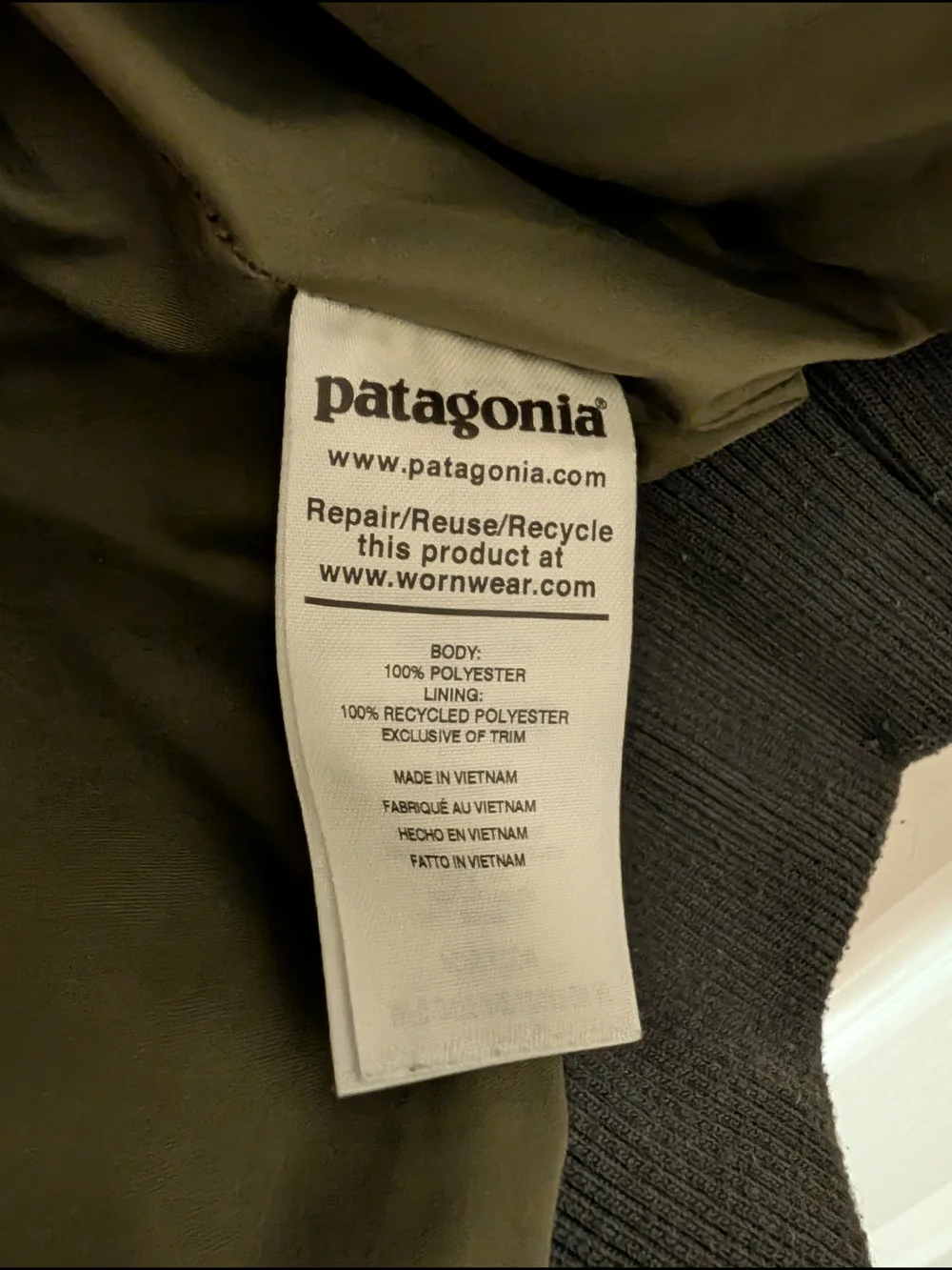 Patagonia Men's Olive Green Fleece Jacket